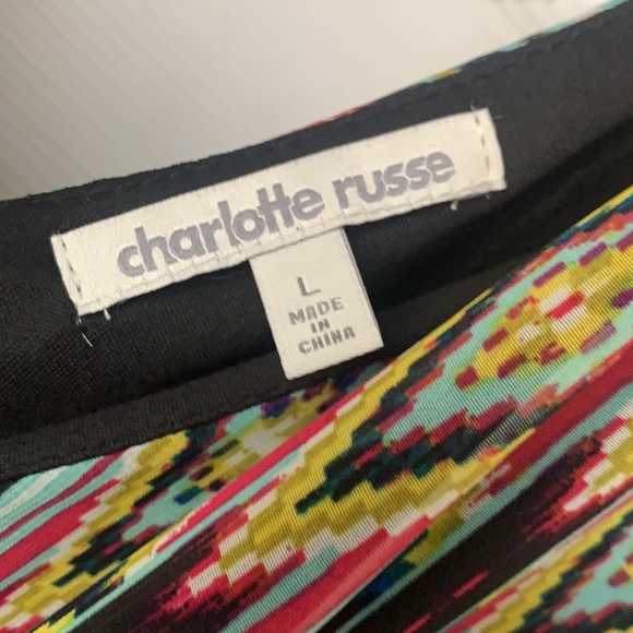 Abstract pattern dress - Picture 2 of 2